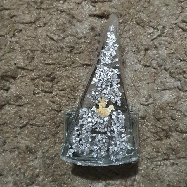 Medium Glass Xmas tree tealights - silv tree w partridge