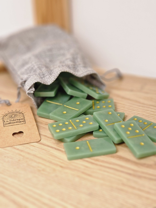 Jeu de domino vert