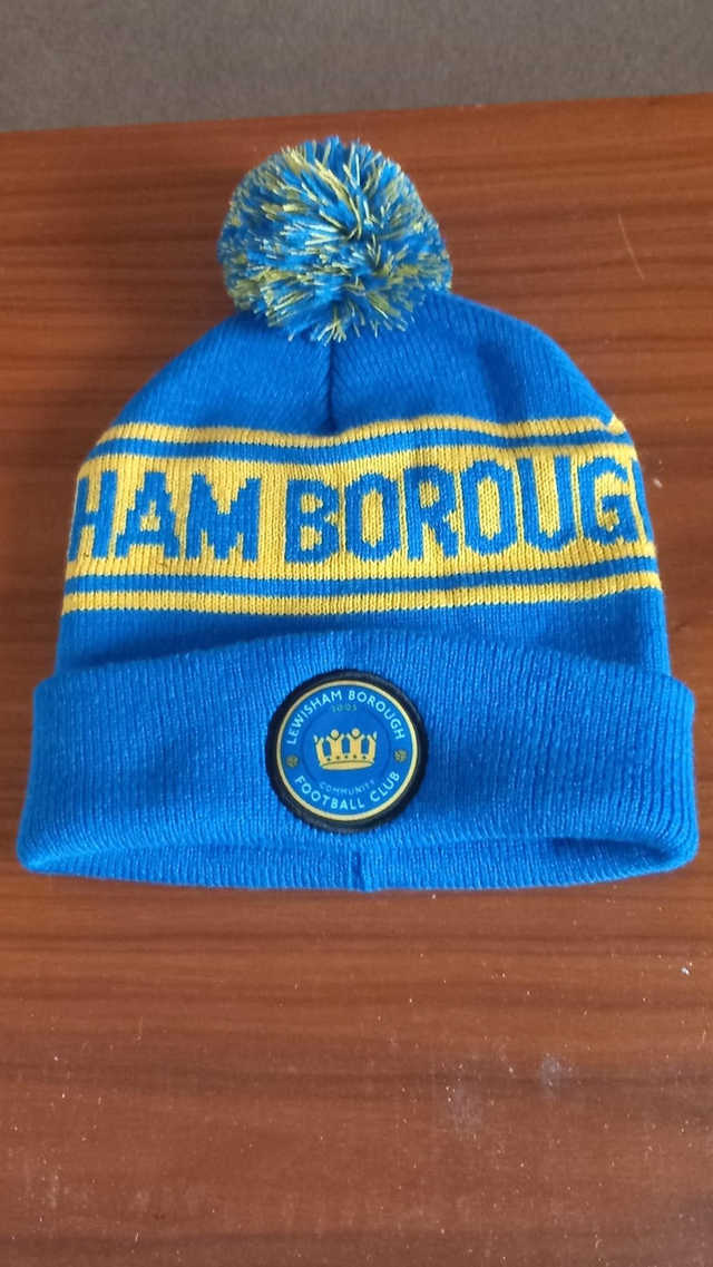 Bobble hat