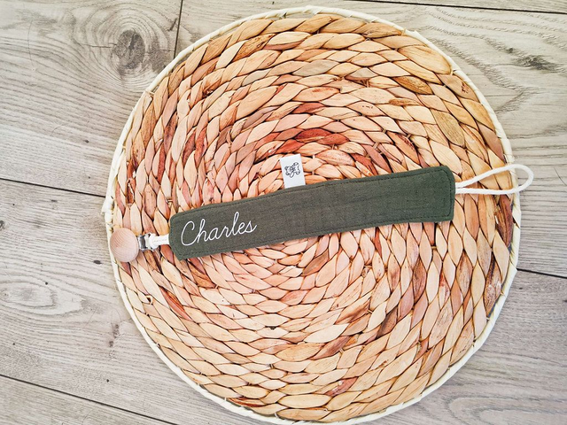 Attache tétine Eline