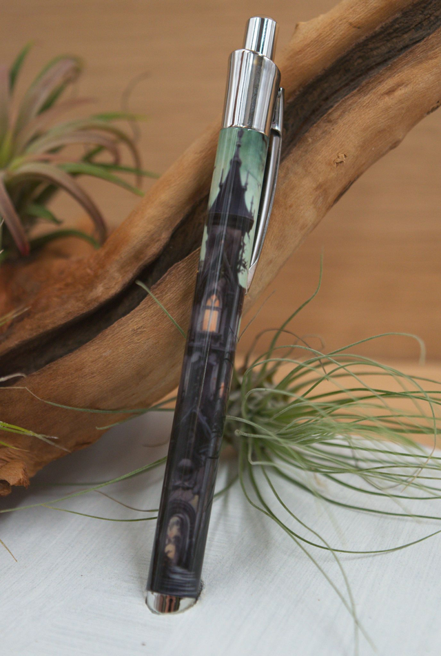 Gothic Haunted House Aluminium Pen – Dark Fantasy Stationery Gift