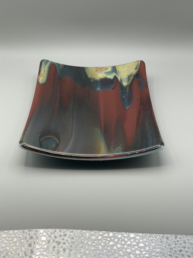 Reactive Fused Glass Platter - Red - Petrified Wood