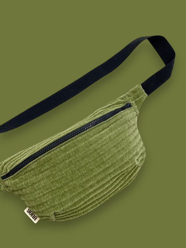 Banane Velours Côtelé Vert