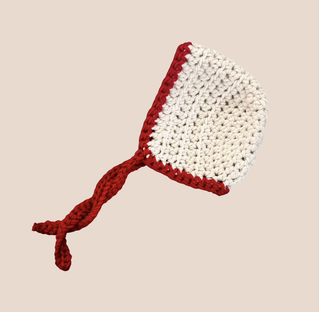 Red Brim Bonnet