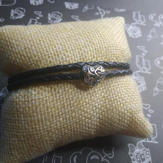 Bracelet cuir cœur argent doré 