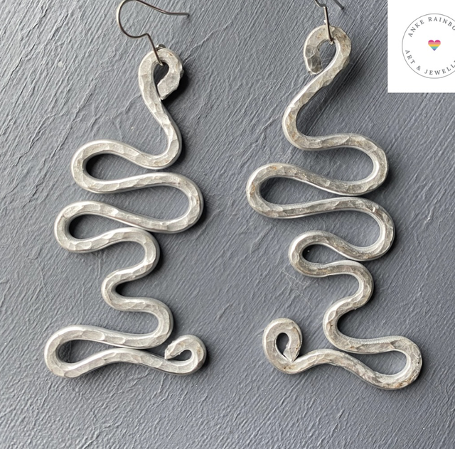 Boho wavy earrings silver