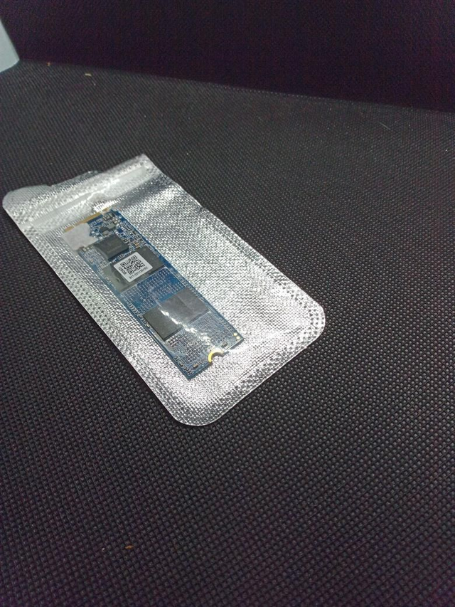 *010- PHISON SSD M.2 128GB