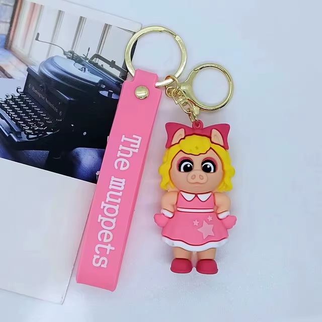 0467 - The Muppets - Miss Piggy