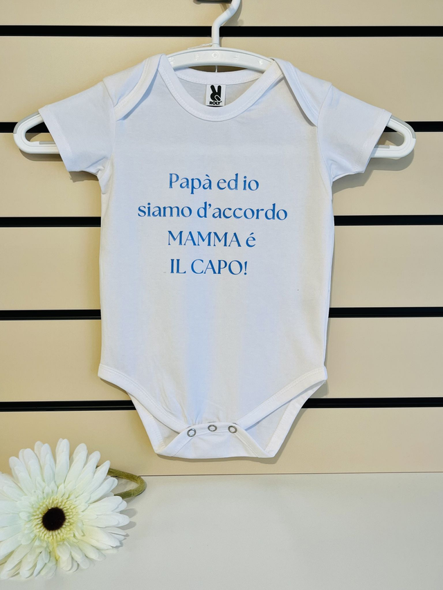 Body bimbo/a  "Papà ed io siamo d'accordo mamma è il capo"