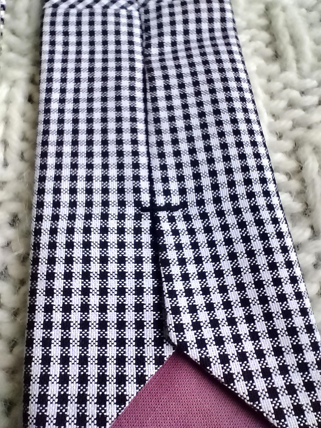 Cravate bout inversé, pièce unique 🤍