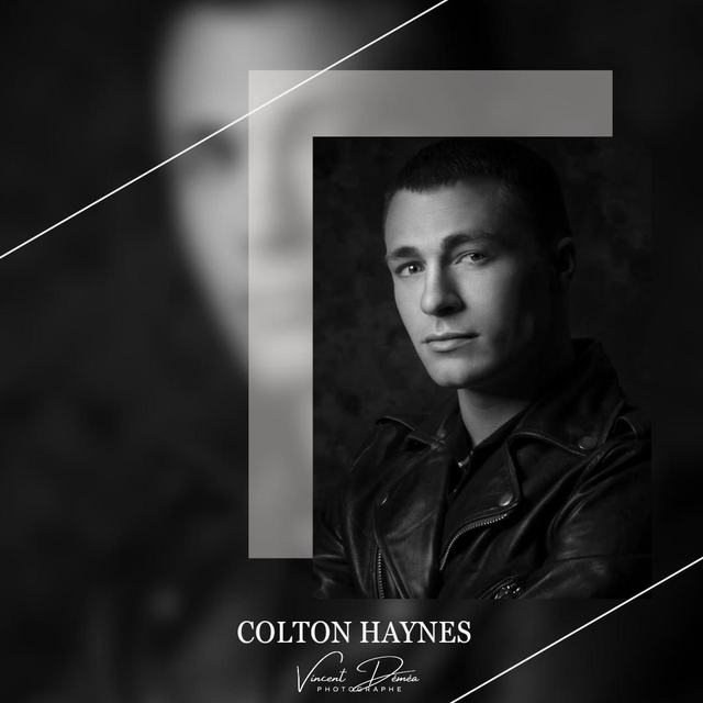 Portrait Colton Haynes 
