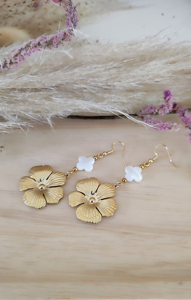 Boucles d'oreilles Fleur et Trèfle Nacre 