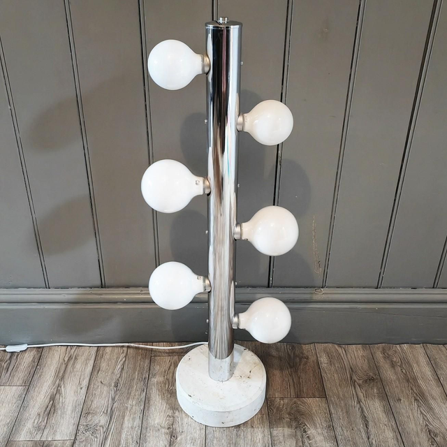 Stunning Italian mid century lamp