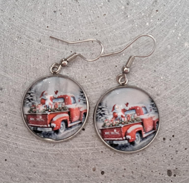 C - Jouluinen kuljetus-korvakorut 