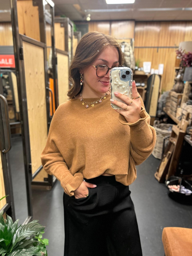 Vleermuistrui met roezel cognac