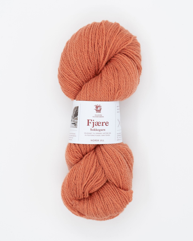 0567 - Reddish Orange (Fjære Sokkegarn)