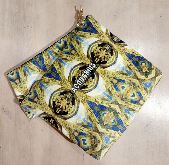 Valencia. Set Pochette et trousse en velours.