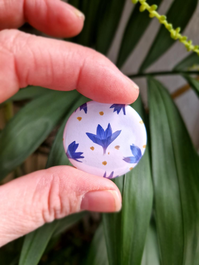Badge fleuri "Bleuet"