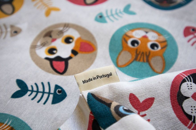 Mala Gatinhos Coloridos