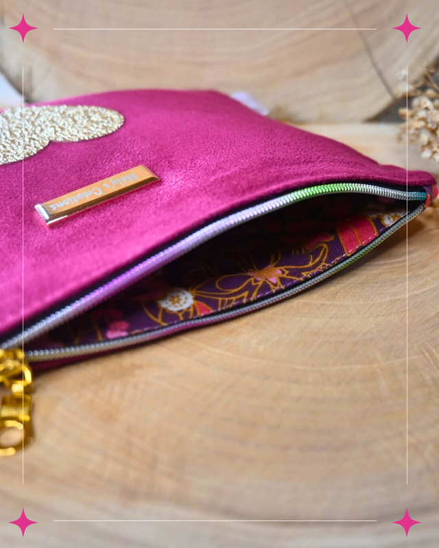 💖Trousse plate “Made with Love” – Chic, douce & symbolique💖