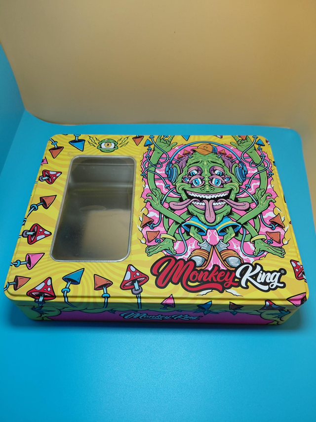 Monkey king large tin