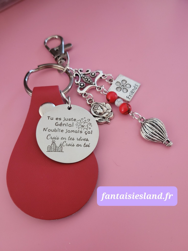 Bijou de sac Accroche-clés argenté "tu es génial crois en toi" mod rouge