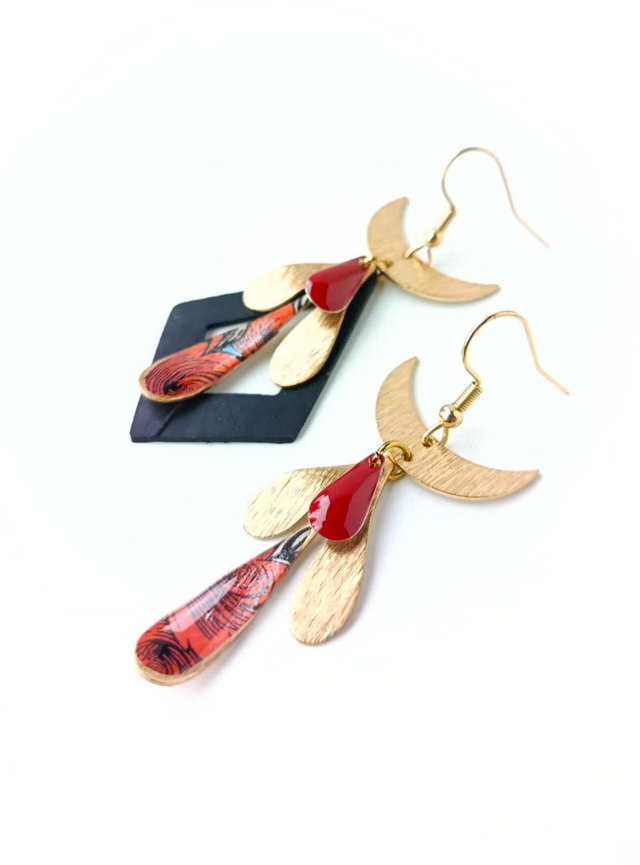 Boucles d'oreilles Asymétriques Upcyclées en Chambre à Air et Papier Recyclés - Florales