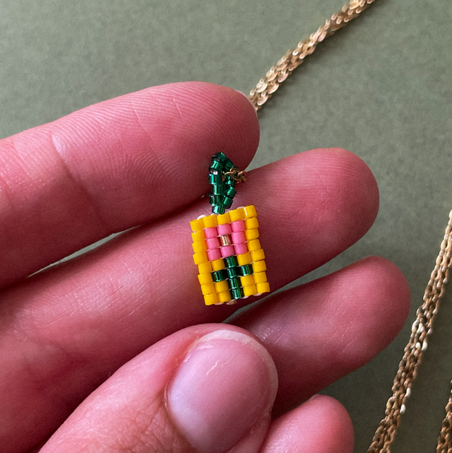 Collier tissé fleur 08