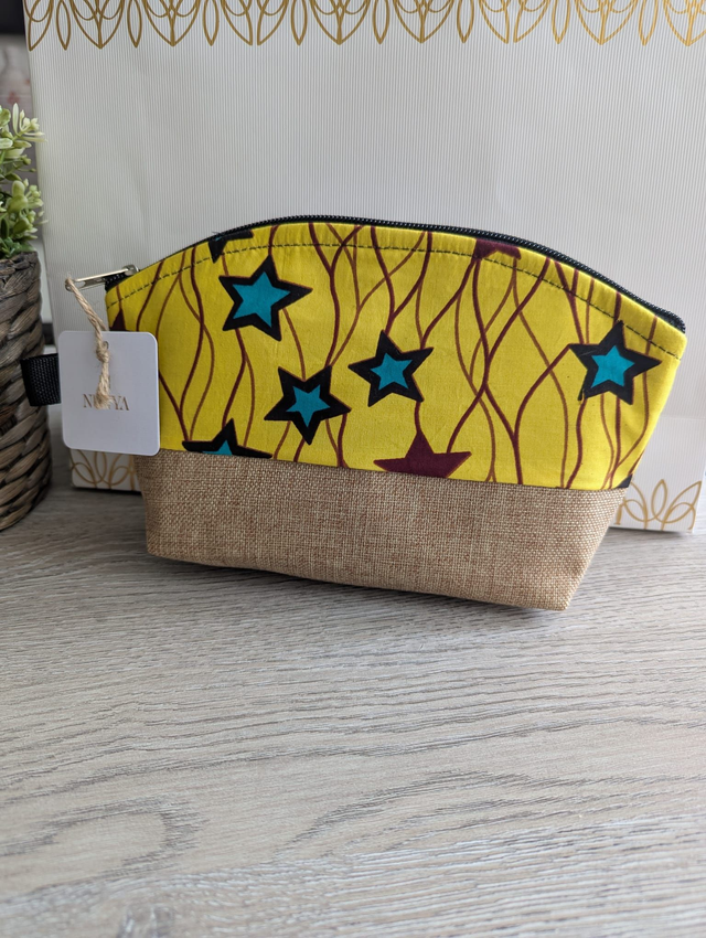 Lot de pochettes en wax et toile de jute