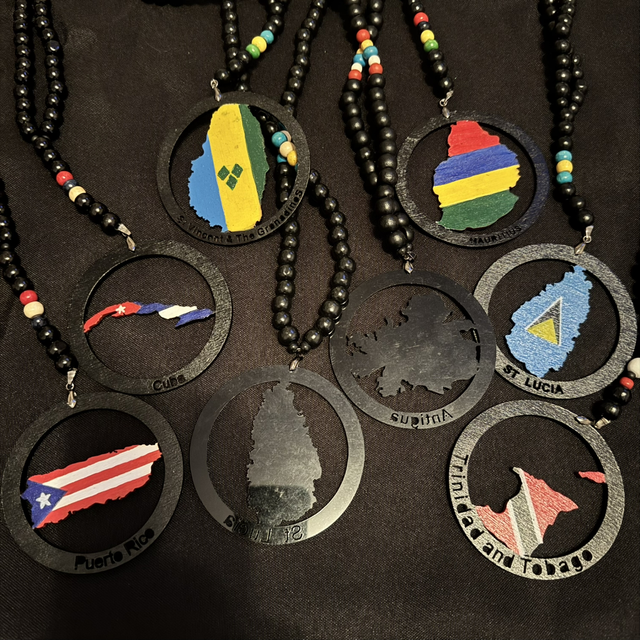 Flag Map Beaded Chain 