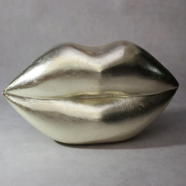 Lipsculpture Whitegold 14ct( sold out, customization available)