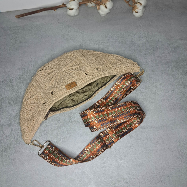 kvačkana crossbody torbica Luna