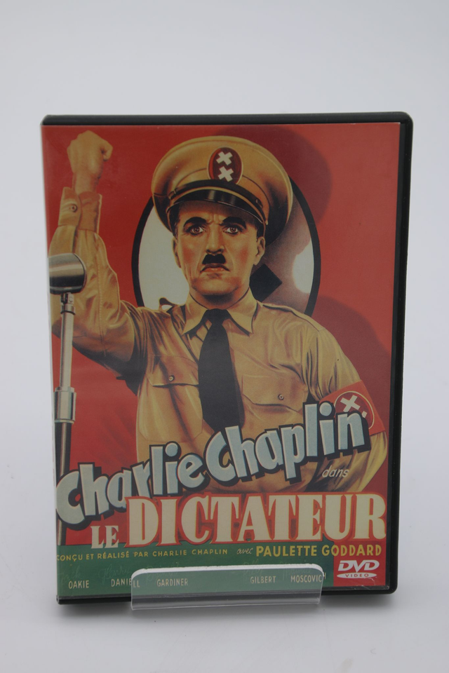 Charlie Chaplin - Le Dictateur