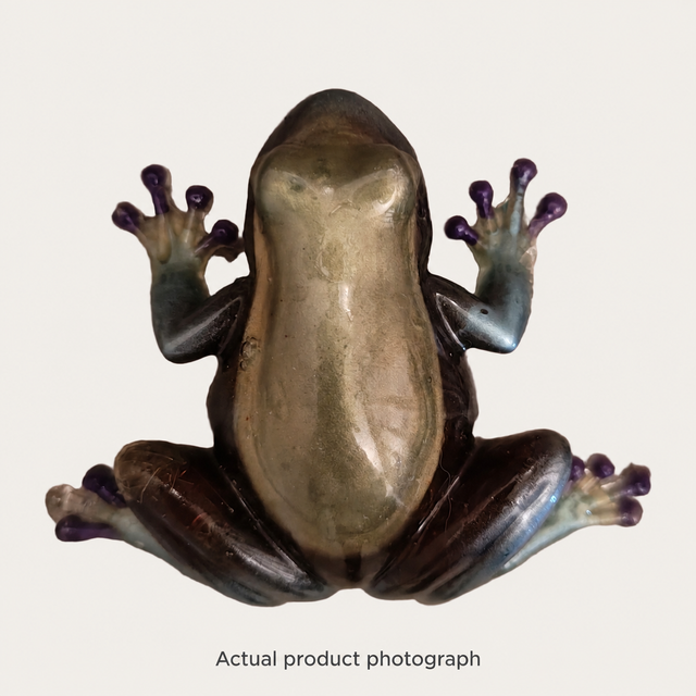 Golden Pond – Handmade Resin Frog – UK Made