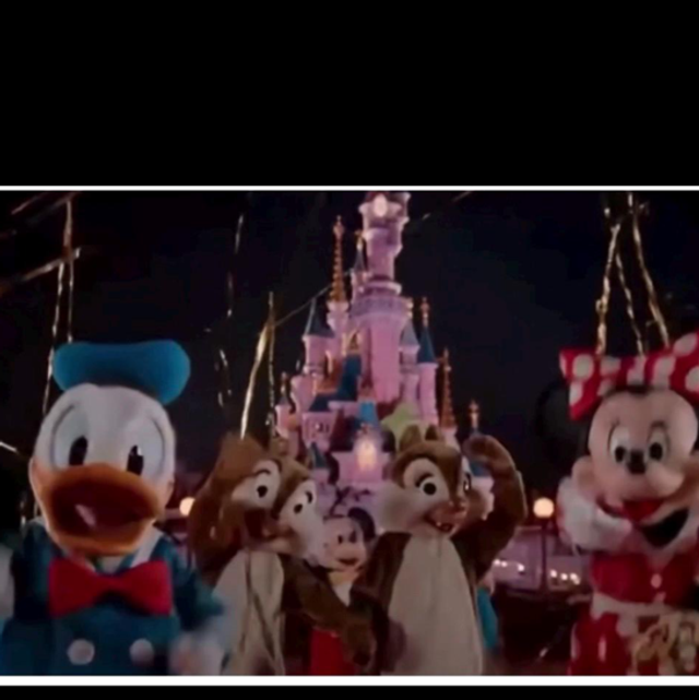 Disneyland Paris special delivery letter personalised reveal video