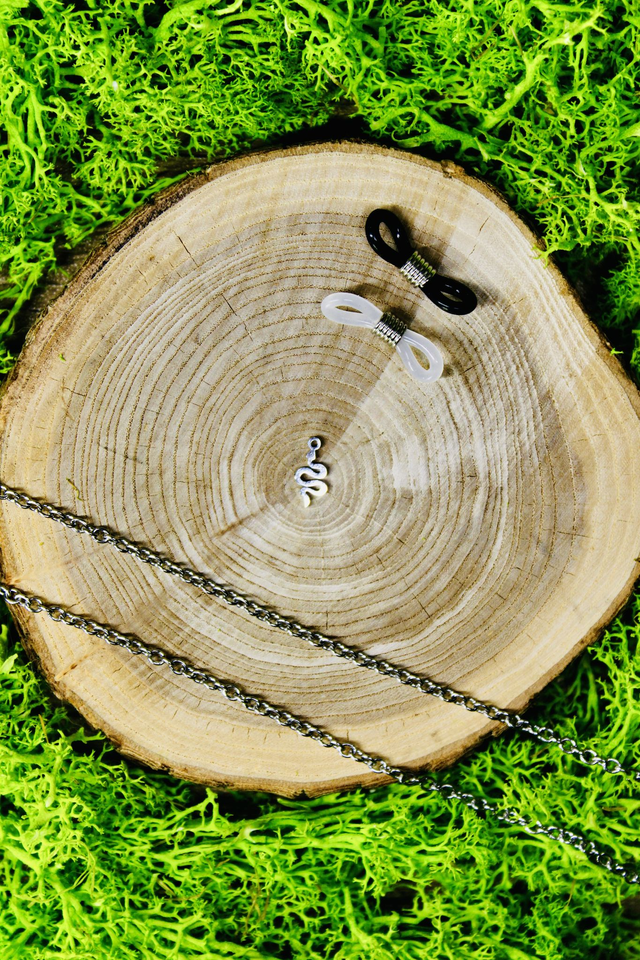 Chaine de lunettes touche de magie argentée personnalisée Serpent