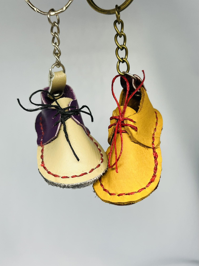 Cuir chaussure porte clef