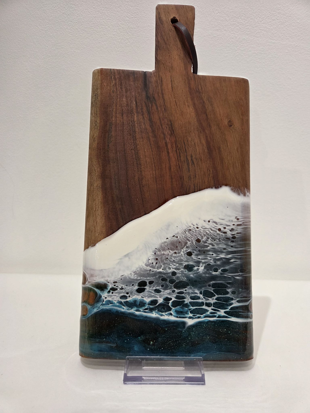 Medium Rectangle Paddle Acacia Wooden Resin Seascape Serving Board With Handle - AK-005