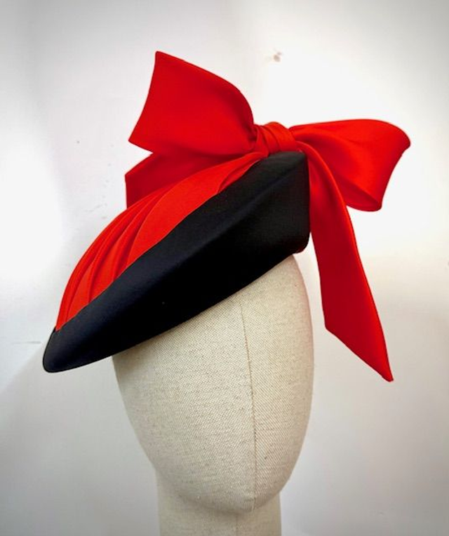 Black silk / flame organza beret