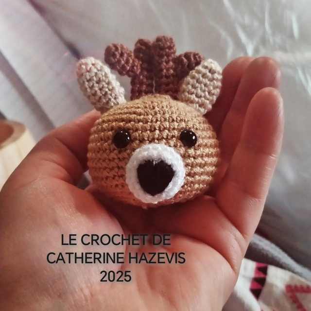 2025 TÊTE DE CERF EN PORTE CLÉ 