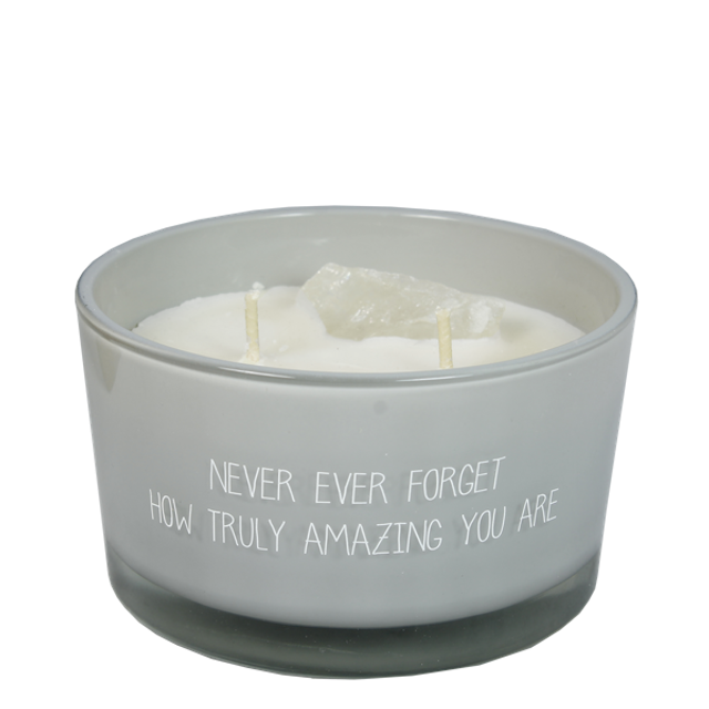 Geurkaars met kristal | Never forget how truly amazing you are
