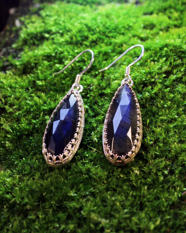 Royal labradorite teardrops