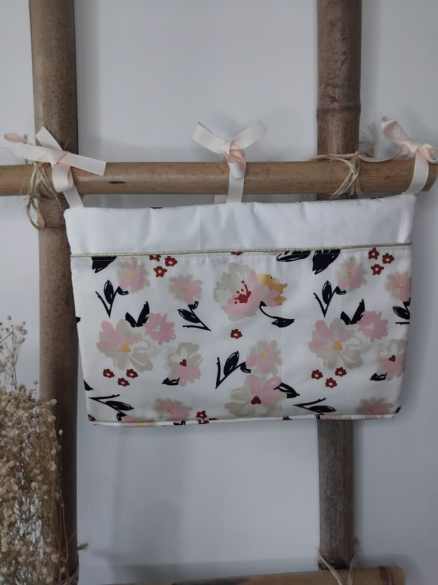 Range doudou / sucette personnalisable FLOWER