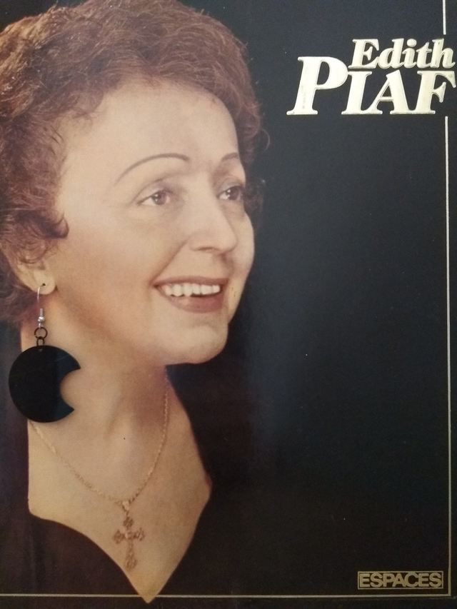 Boucles d'oreilles lune, en disque vinyle surcyclé