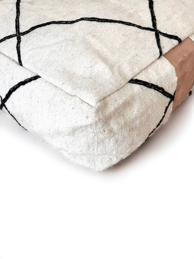 Bodenkissen Milu 60 x 60 cm (LEY)