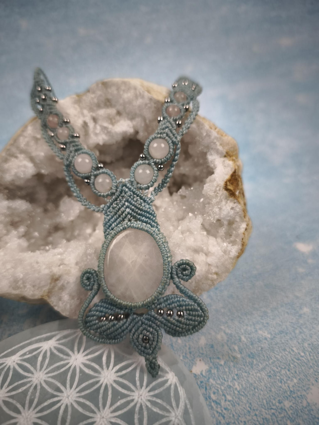 Collier quartz feuille 