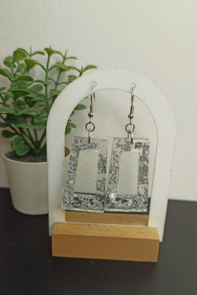 Boucle d&#039;oreille L (N012)