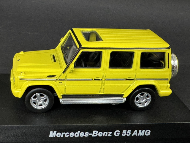 Mercedes Benz G55 AMG gelb Kyosho 1:64