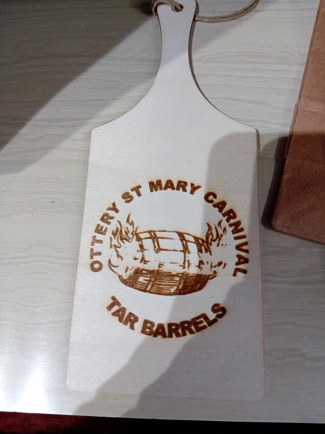 Cheese and biscuit paddle. Small