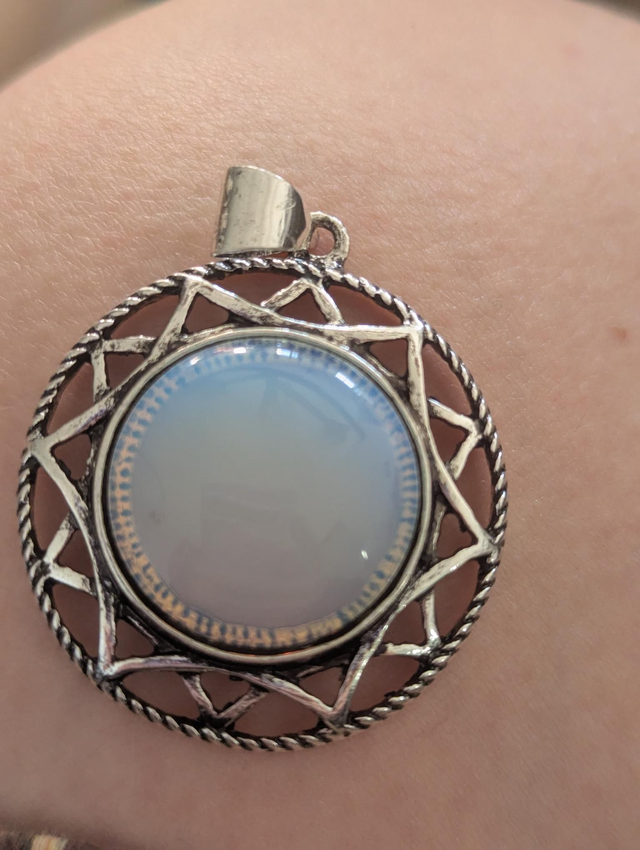 Pendentif Opaline